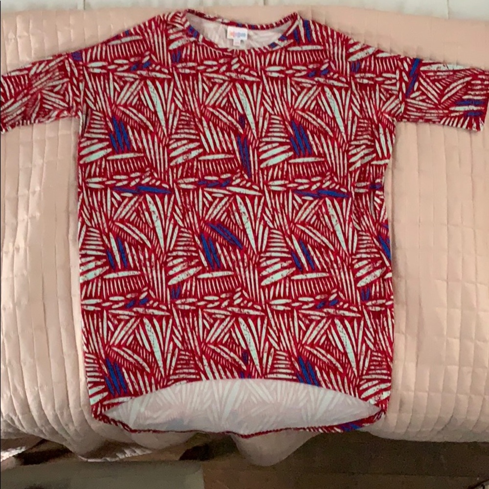 LuLaRoe Irma Tunic